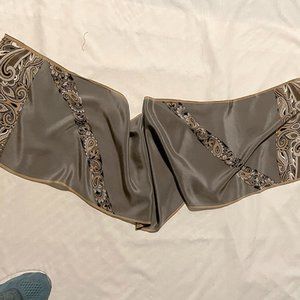 Vintage Adrienne Vittadini Scarf